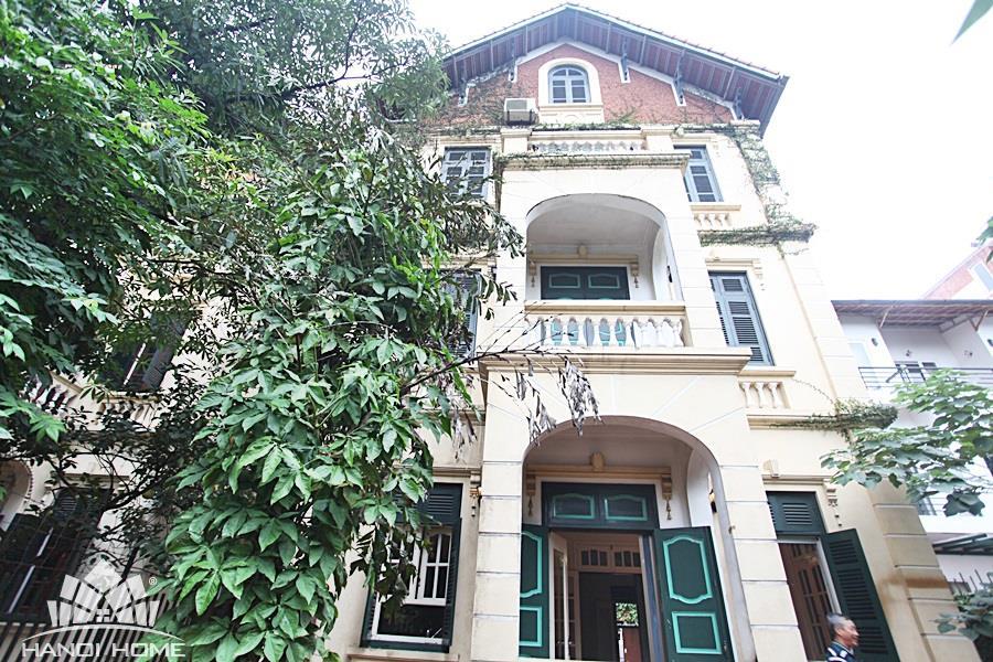 high quality 4 bedroom house in to ngoc van big courtyard 020 81641