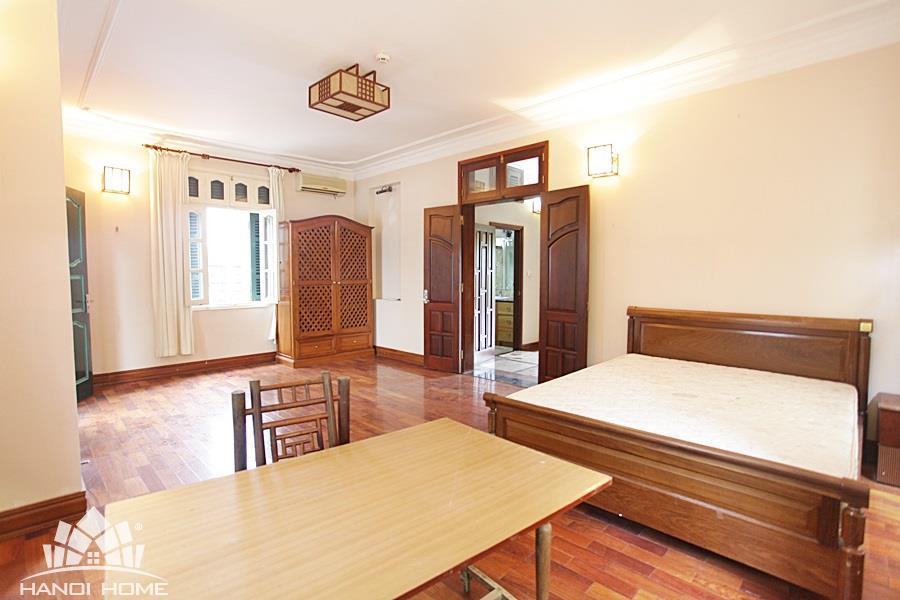 high quality 4 bedroom house in to ngoc van big courtyard 032 98784