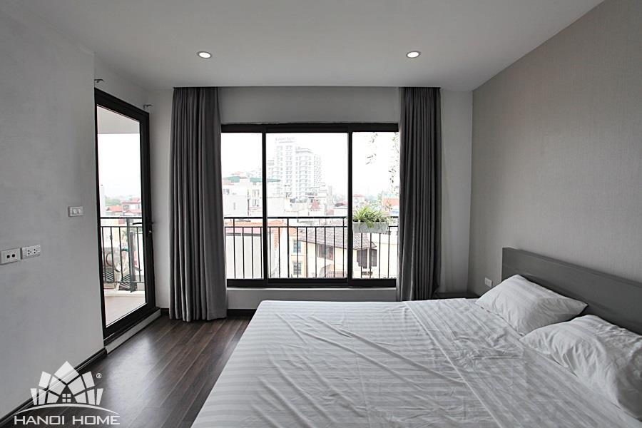 lake view top floor 1 bedroom apartment for rent in xuan dieu st 012 41952