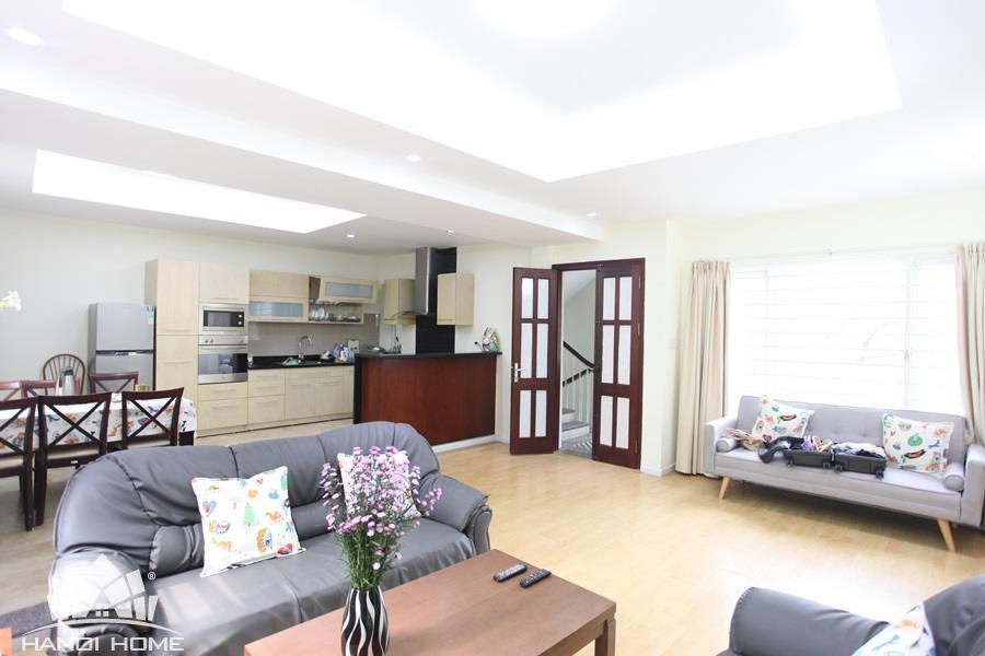 large and light apartment in trich sai 6 66883