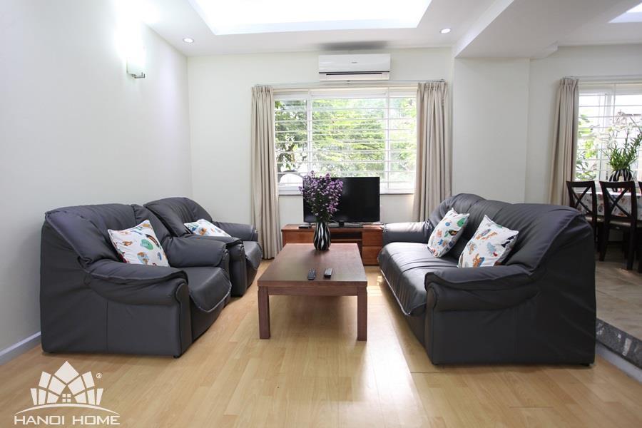 large and light apartment in trich sai 9 99001