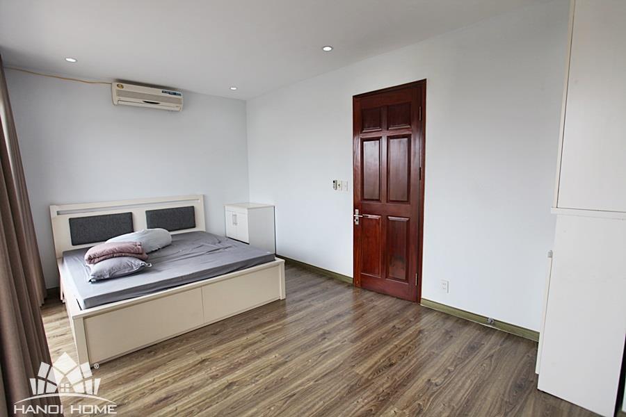 modern furnished 5 bed house for rent in splendora 24 01219