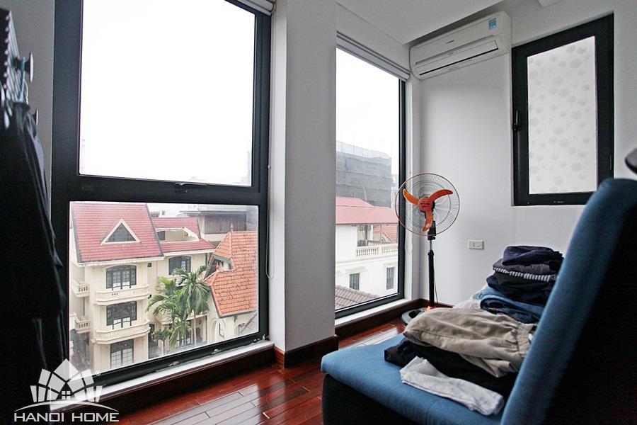 nice 2 bedroom apartment for rent in tay ho 16 04186