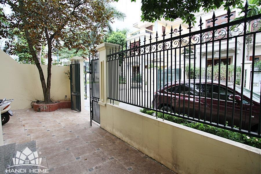 nice and spacious 4 bedroom house for rent in ciputra balcony 4 84794