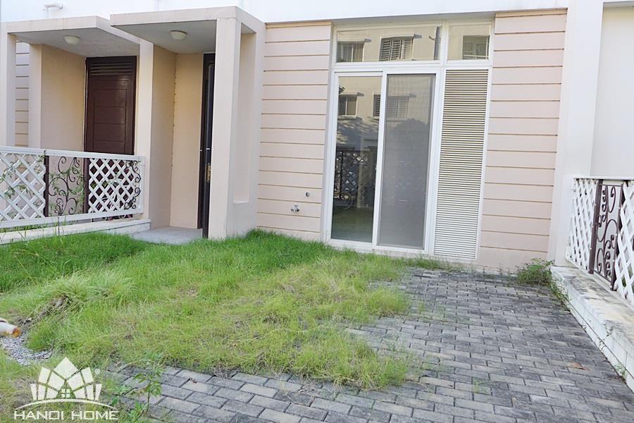 peaceful 4 storey house for rent in splendora partially funished 2 08483