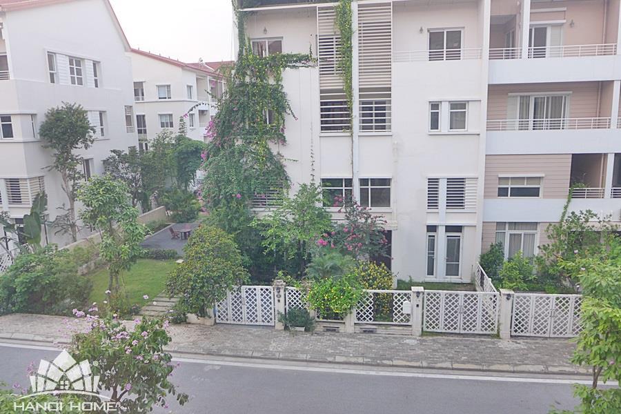 swimming pool house for rent in splendora an khanh 01 94533